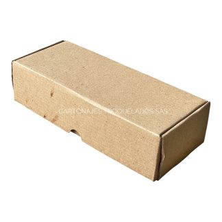 caja rectangular de carton